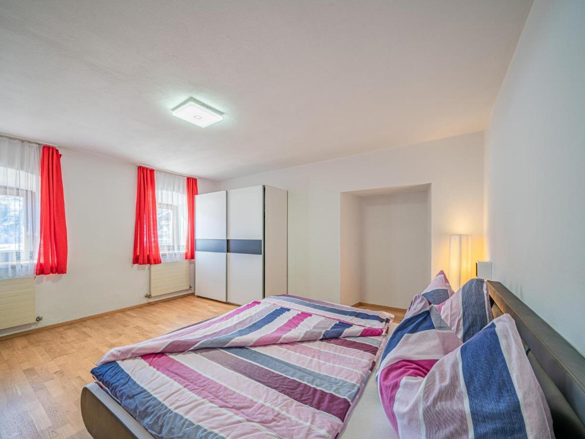 Apartment Am Lift Top 1 ฮอพฟ์การ์เทน อิม บริกเซนทัล ภายนอก รูปภาพ